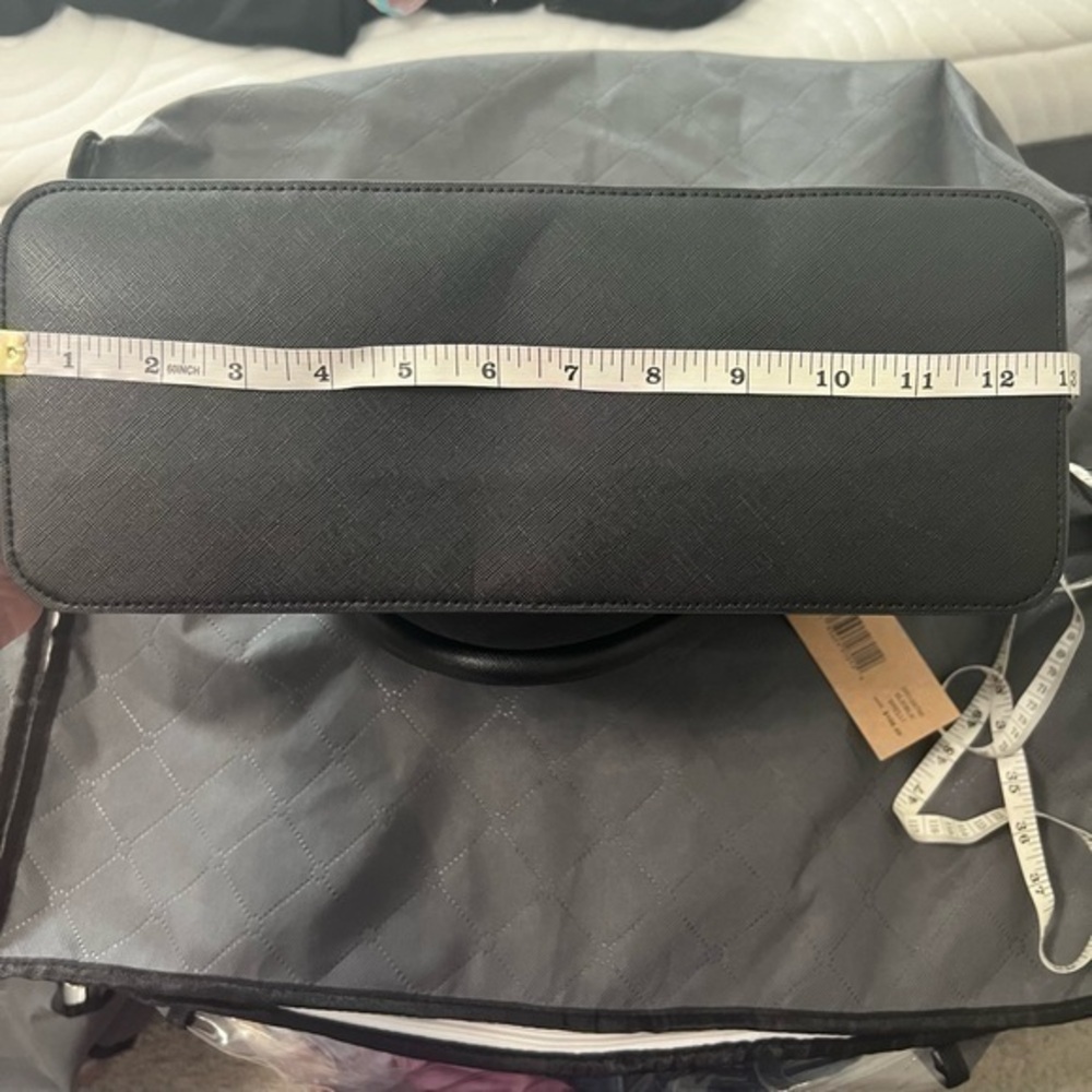 Steve Madden Steve Madden - Picture 3 of 16
